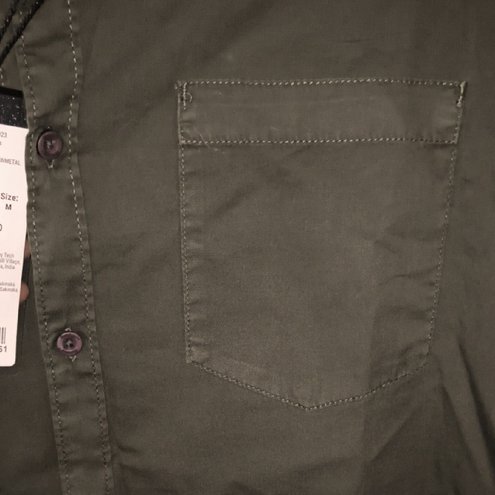 NWT The Roadster Life Co. | Men's Olive Casual Button Down Shirt - Picture 4 of 8